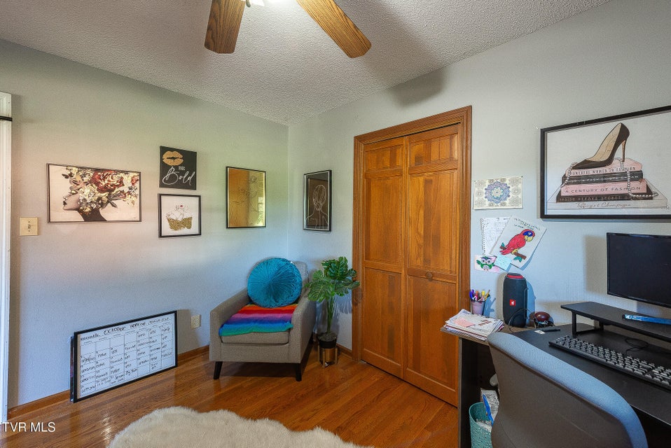 Photo #26: 904 Broadwood Drive