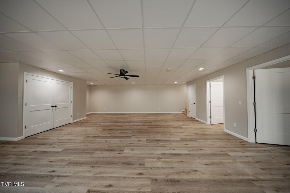 Photo #36: 116 Meadowood Dr 
