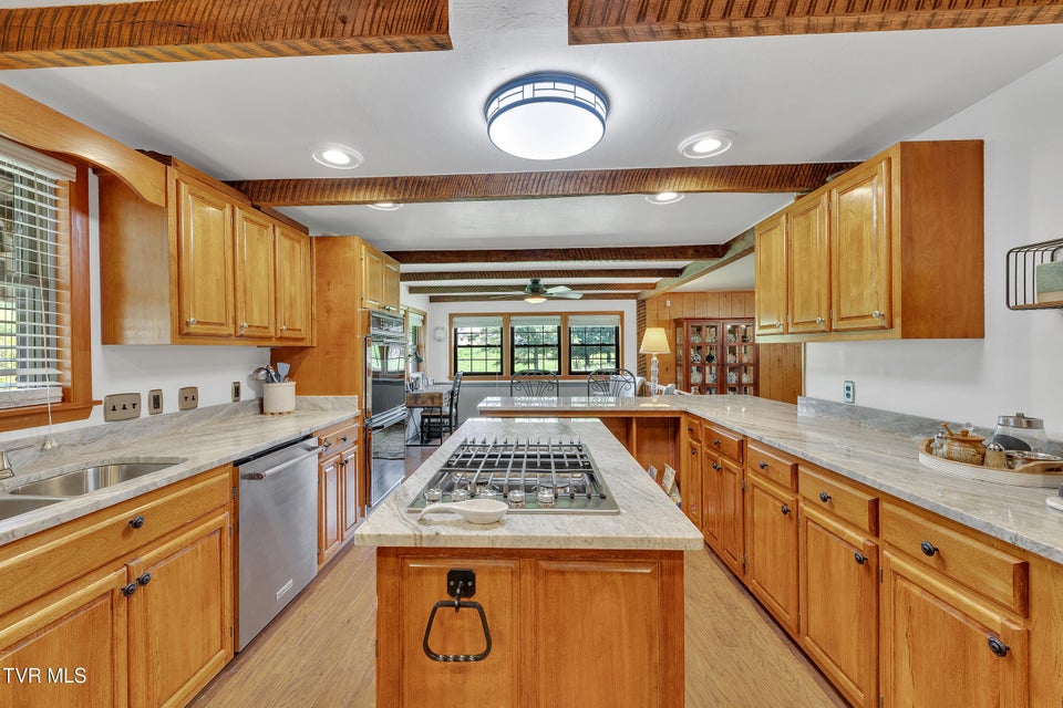 Photo #6: 200 Crum Lane