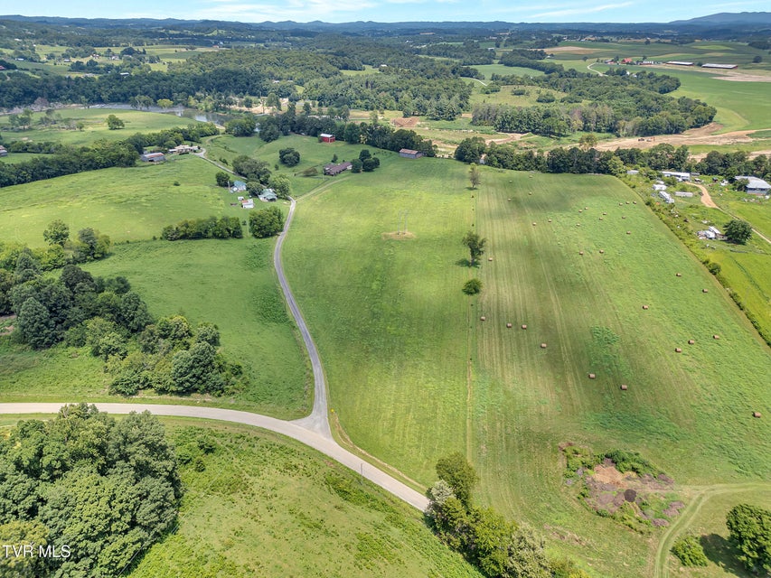 Photo #68: 200 Crum Lane