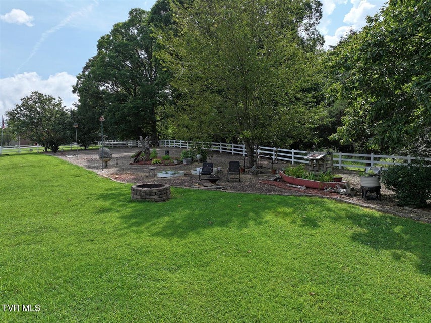 Photo #54: 1256 Old Kentucky Road