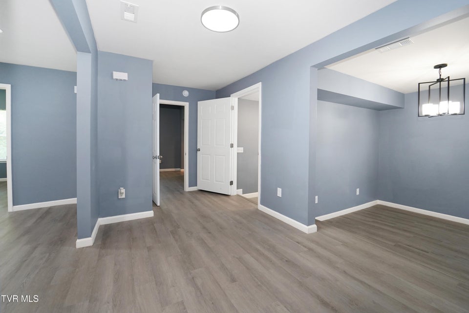 Photo #11: 308 9th Avenue