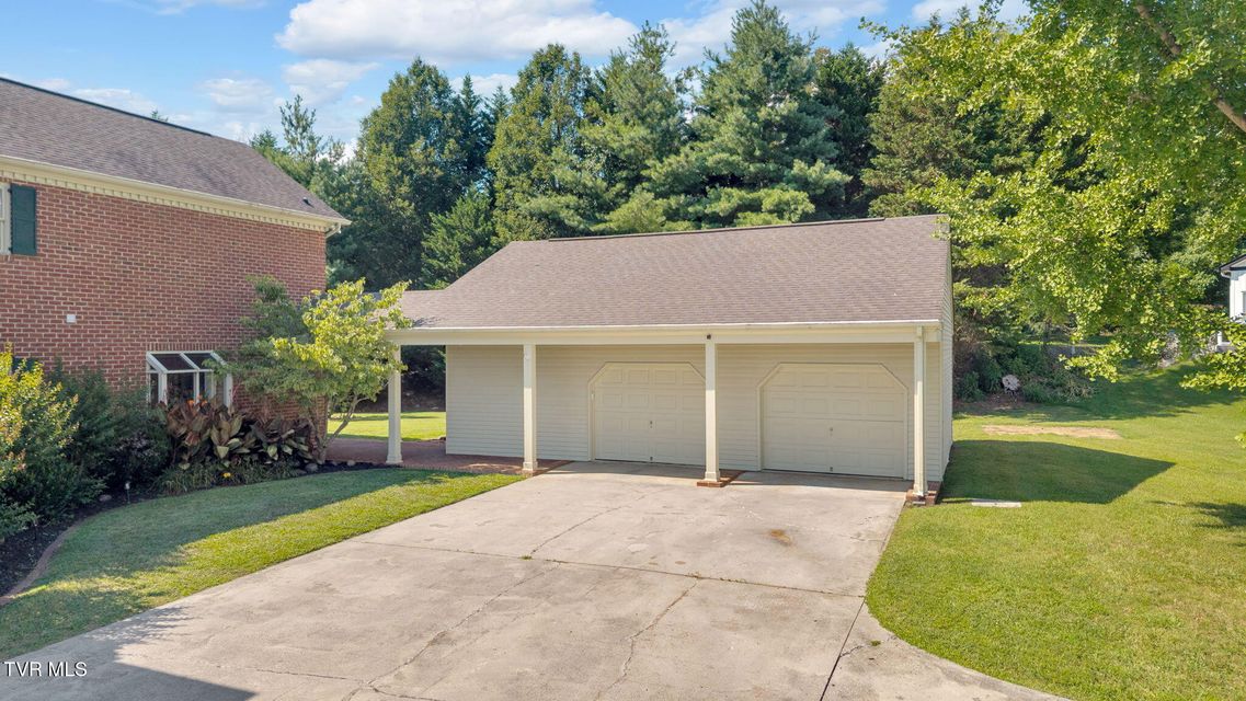 Photo #6: 5011 Serenity Drive