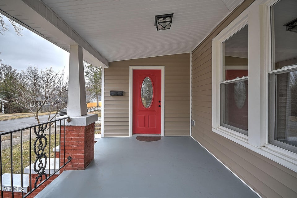Photo #5: 409 Locust Street