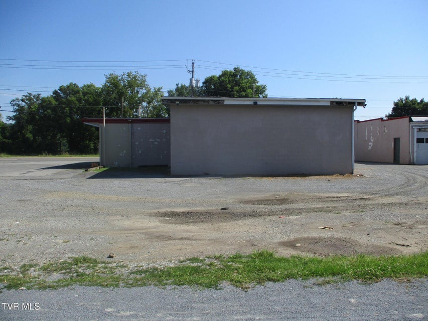 Photo #14: 332 Elk Avenue
