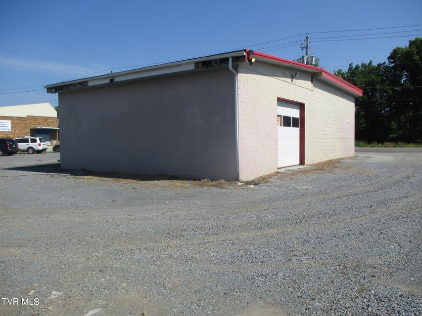 Photo #15: 332 Elk Avenue