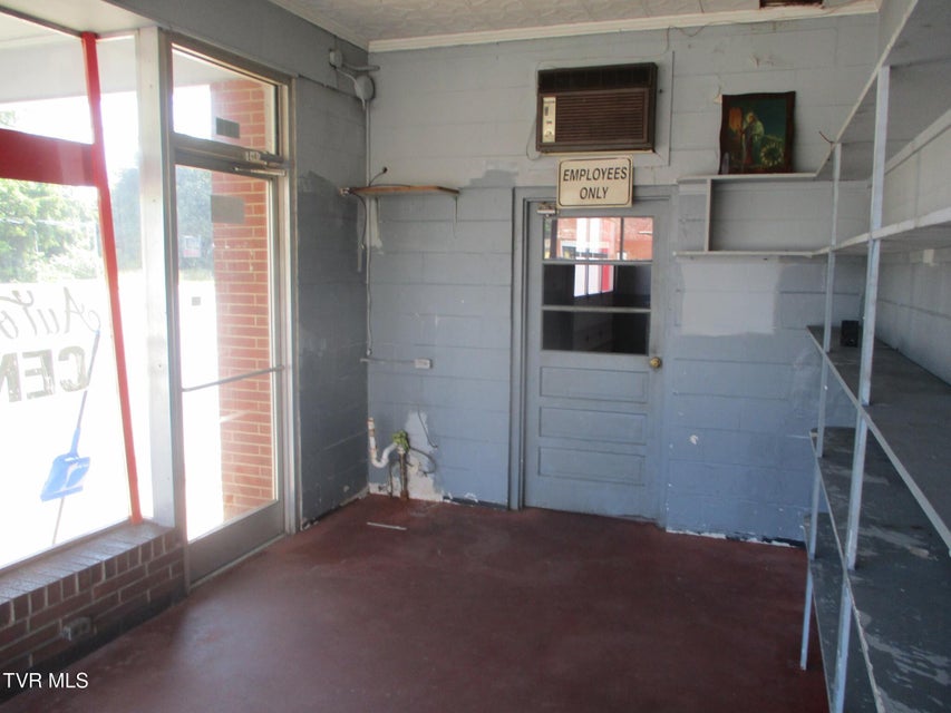 Photo #23: 332 Elk Avenue