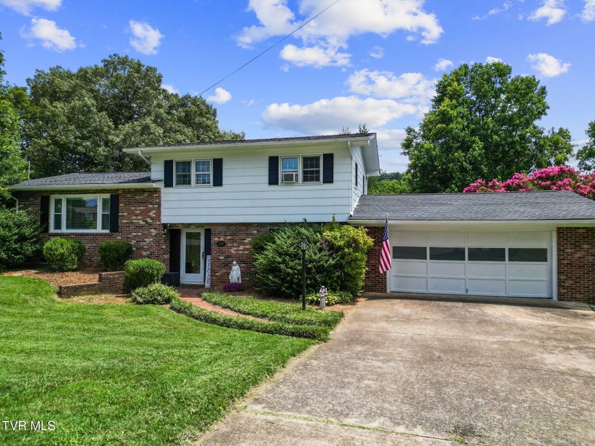 Photo #5: 103 Edgewood Drive
