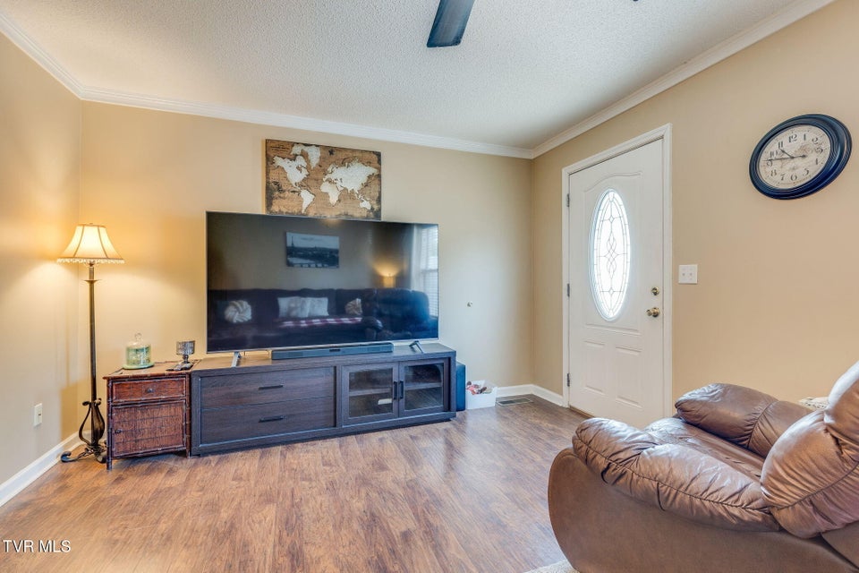 Photo #7: 121 Bilco Street