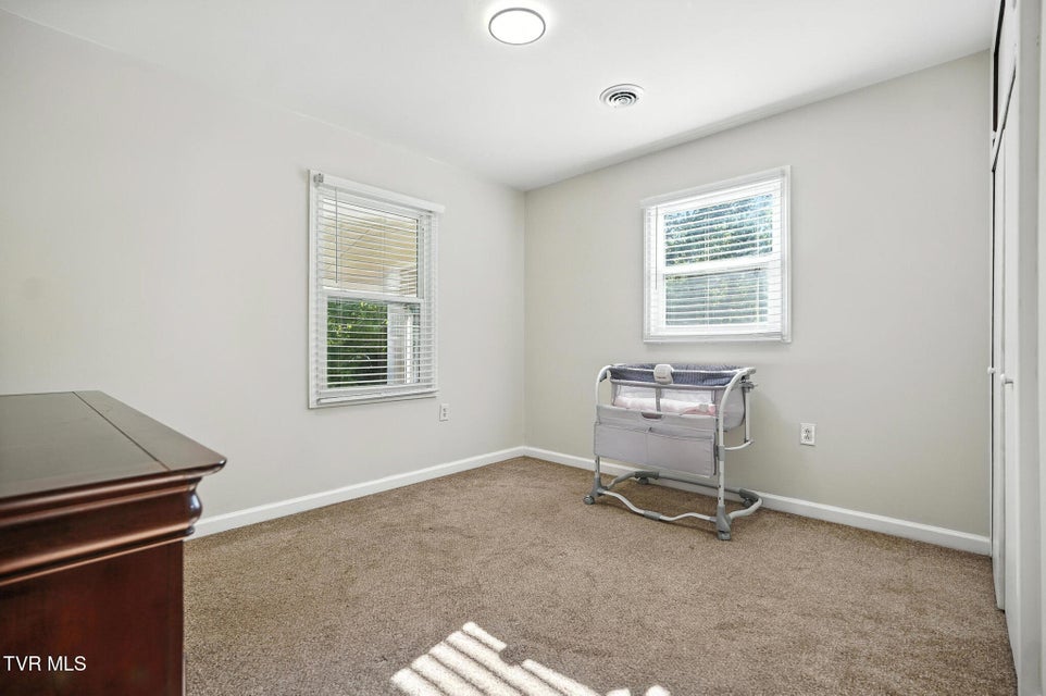 Photo #29: 250 Wallens Ridge Boulevard