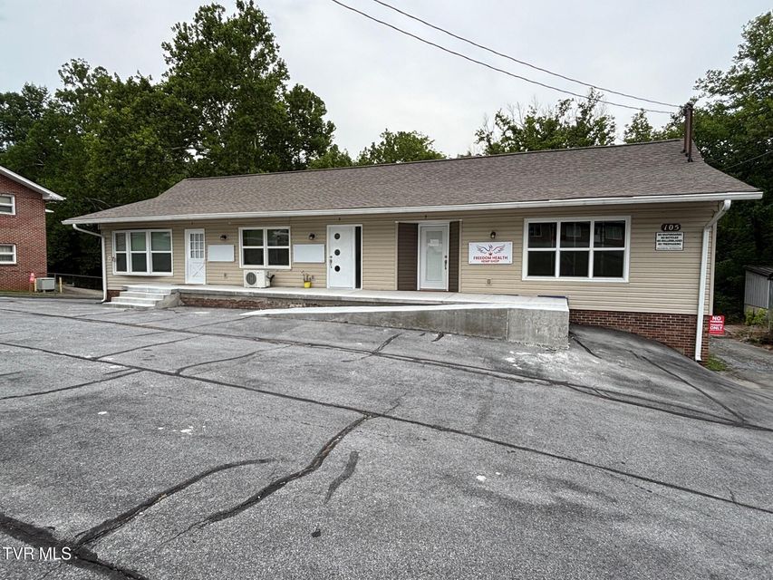 Photo #2: 105 Brookfield Drive