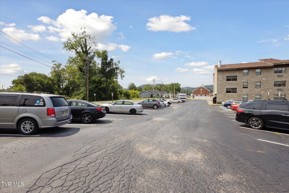Photo #25: 707 Elk Avenue