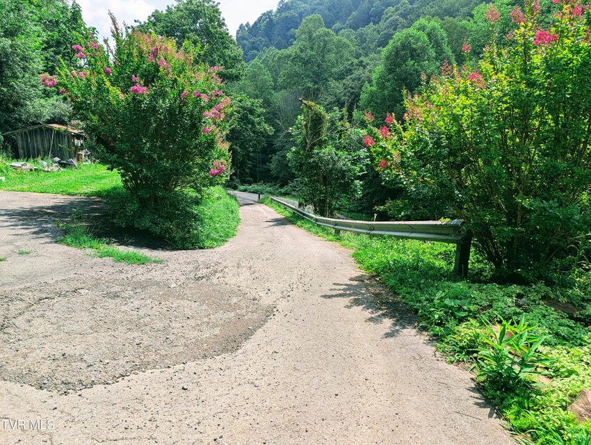 Photo #5: 782 Rock Lick Road