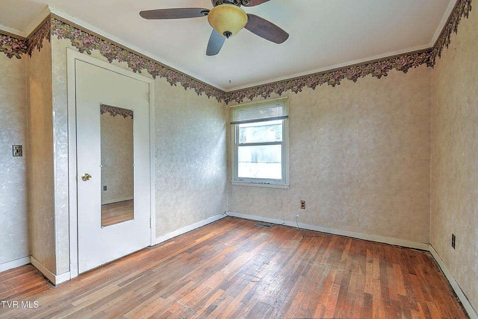 Photo #26: 1320 Lynwood Circle
