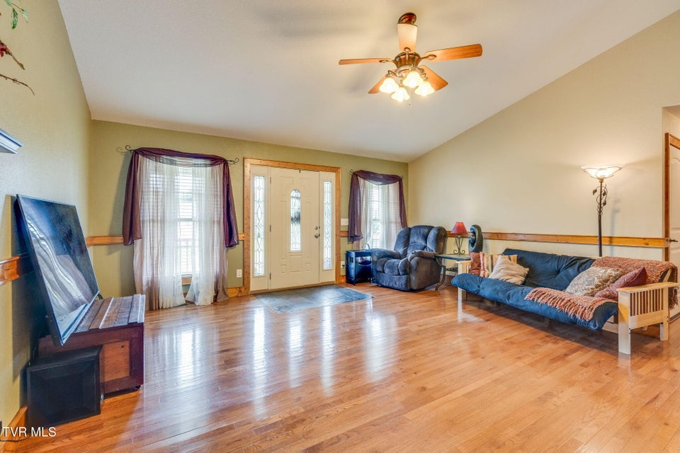 Photo #6: 234 Reed Avenue