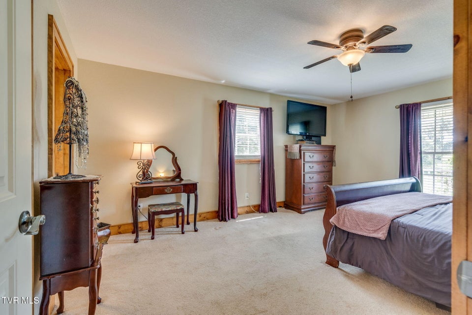 Photo #12: 234 Reed Avenue