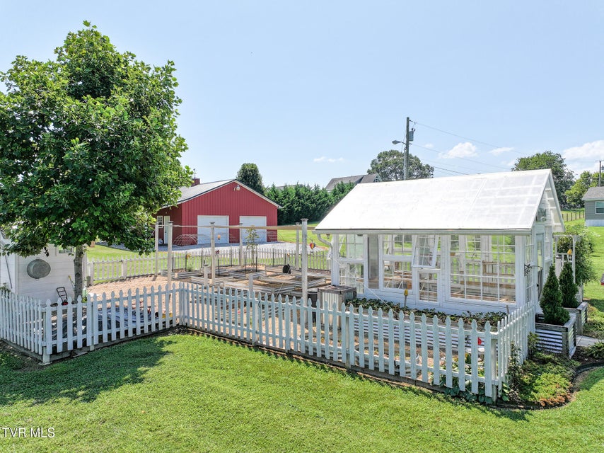 Photo #6: 169 Stockton Road