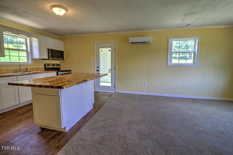 Photo #23: 109 Pinnacle Drive