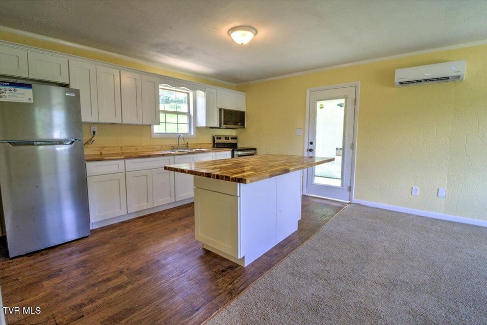 Photo #24: 109 Pinnacle Drive