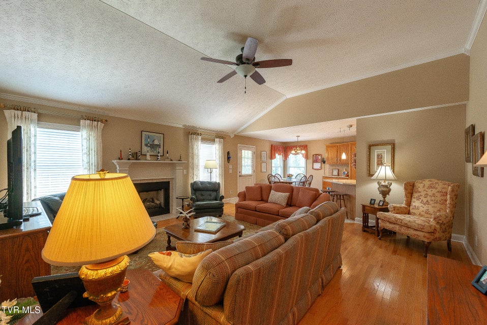 Photo #12: 1109 Cooks Terrace