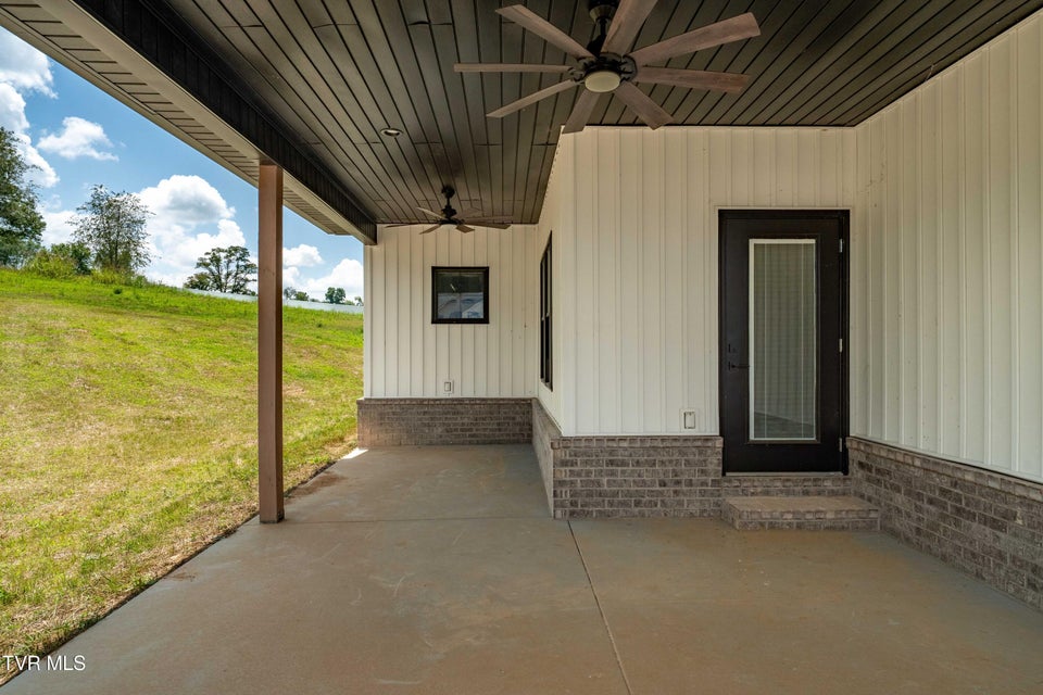 Photo #38: 140 Hulse Road