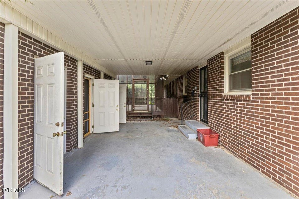Photo #13: 1502 Woodmont Drive