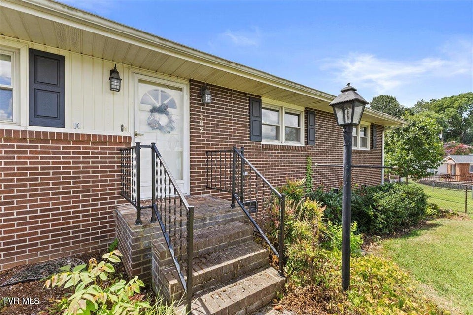 Photo #18: 1502 Woodmont Drive