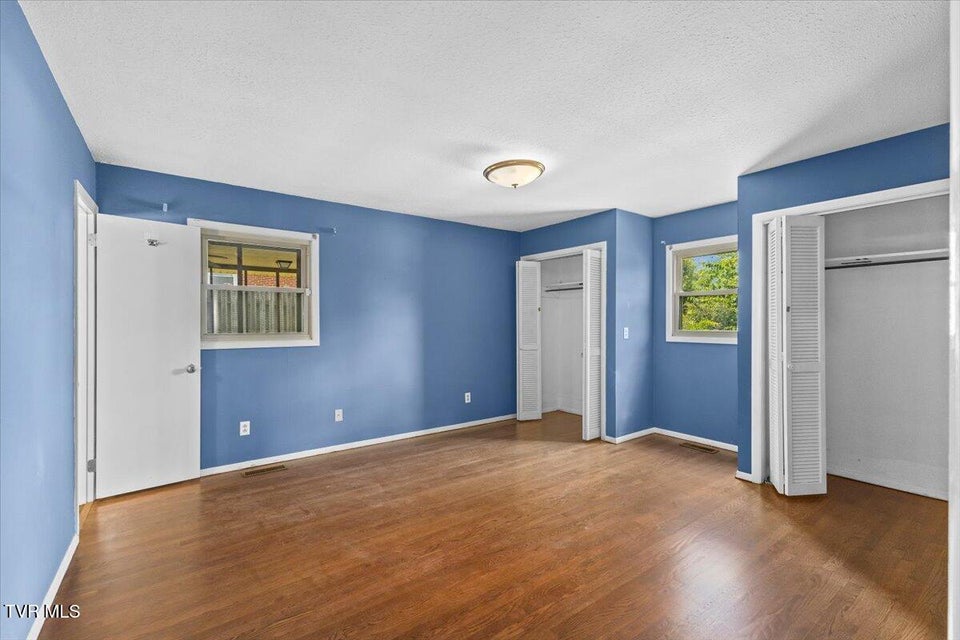 Photo #31: 1502 Woodmont Drive