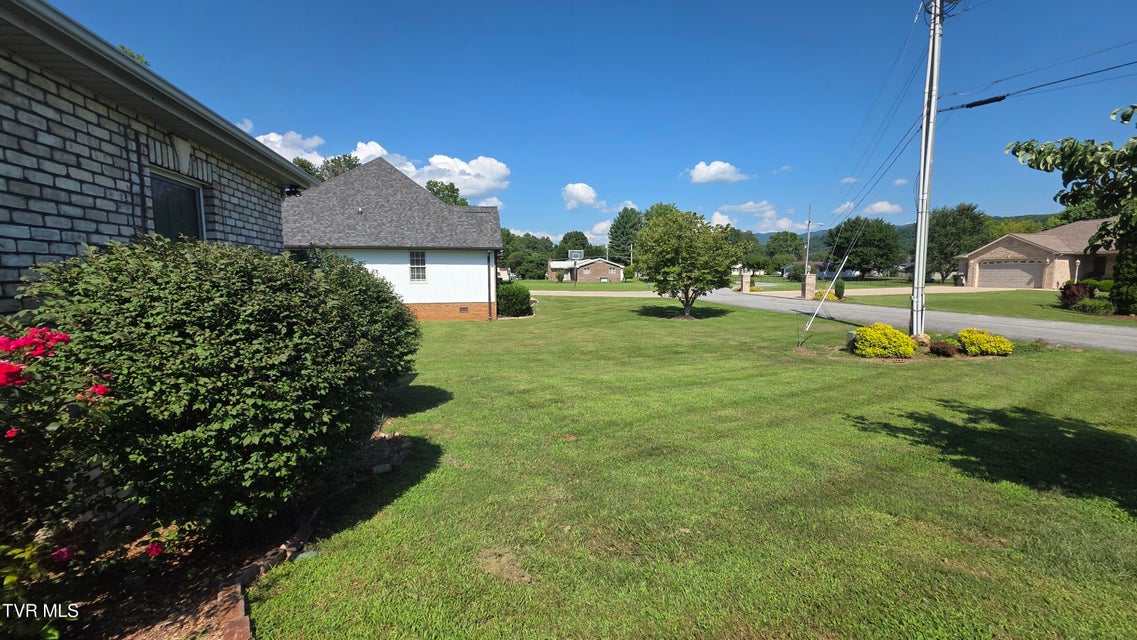 Photo #4: 212 Alania Court