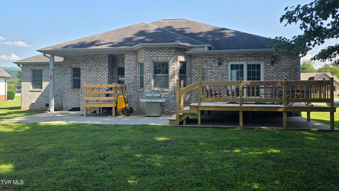 Photo #14: 212 Alania Court