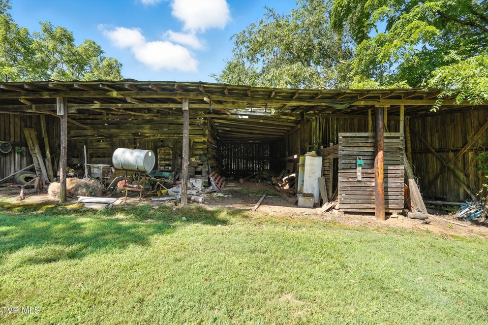 Photo #11: 590 Old Union Road