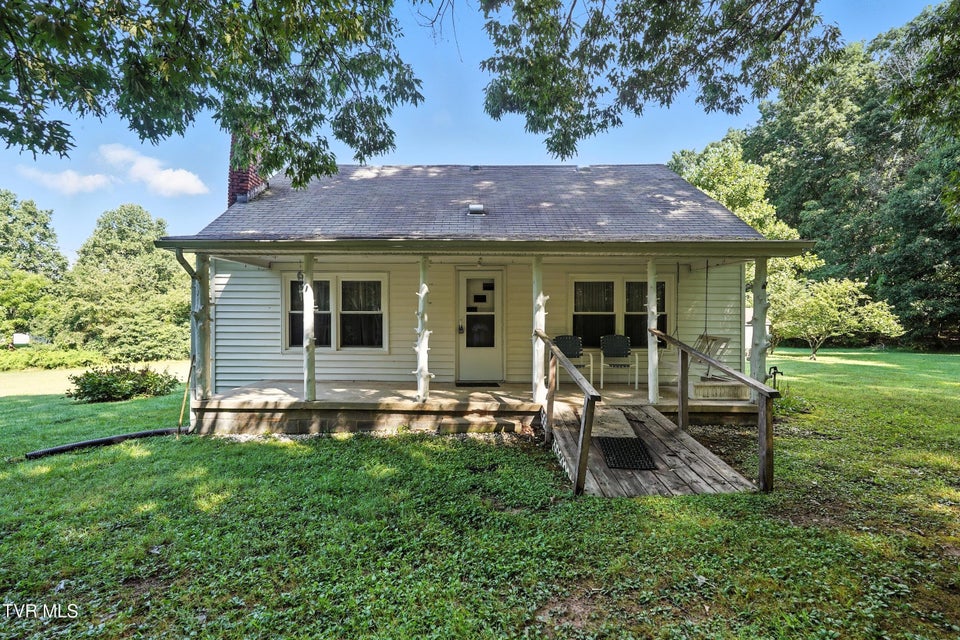 Photo #2: 590 Old Union Road