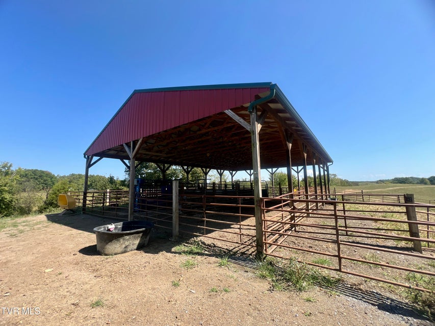 Photo #34: 1550 Mount Hope Road