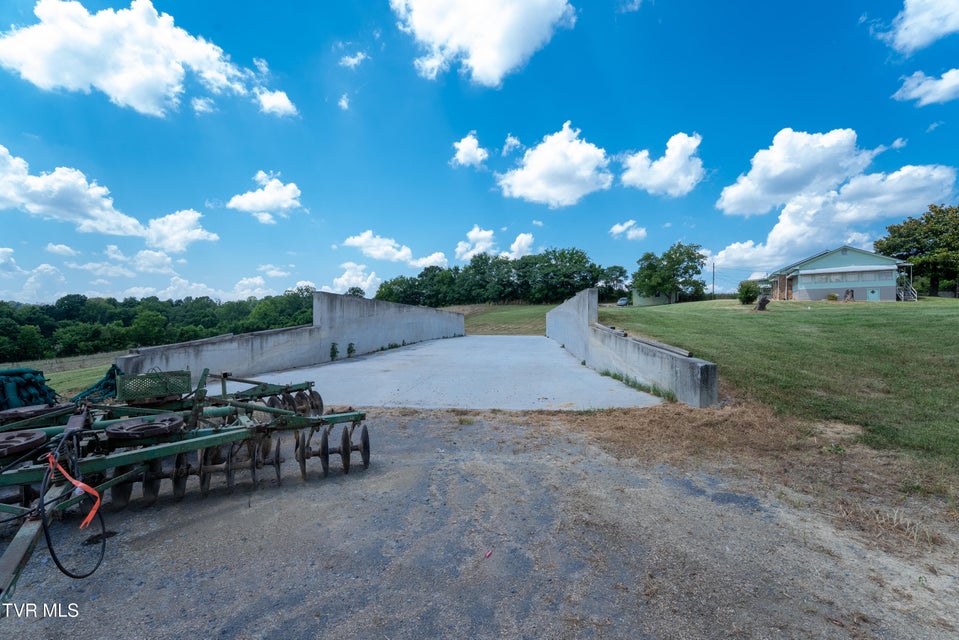 Photo #66: 1550 Mount Hope Road