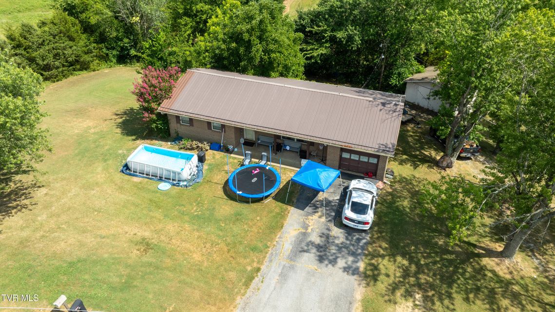 Photo #8: 1550 Mount Hope Road