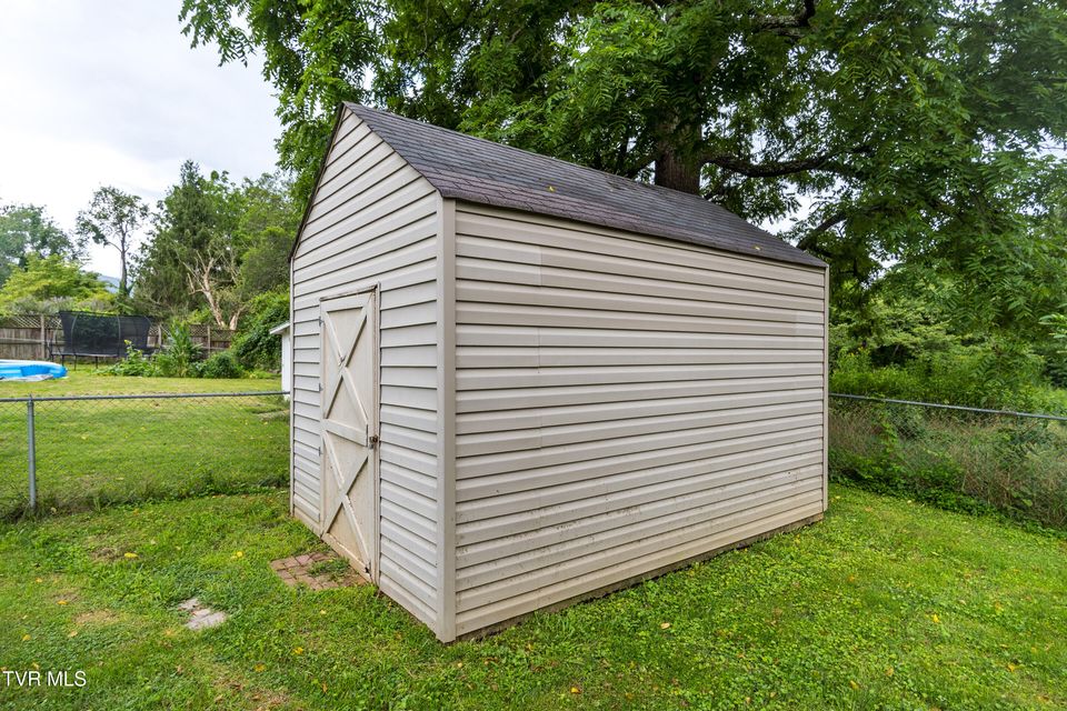 Photo #30: 114 Brookdale Dr 
