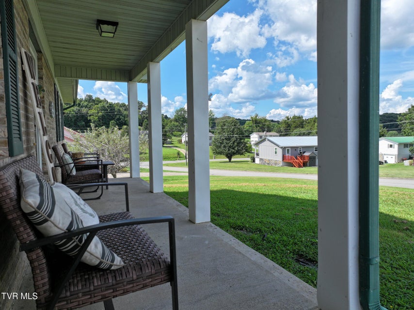 Photo #10: 50 Pine Ridge Drive