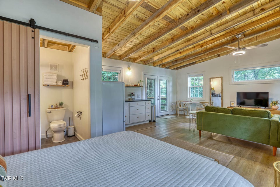 Photo #100: 2394 Spivey Mountain Road