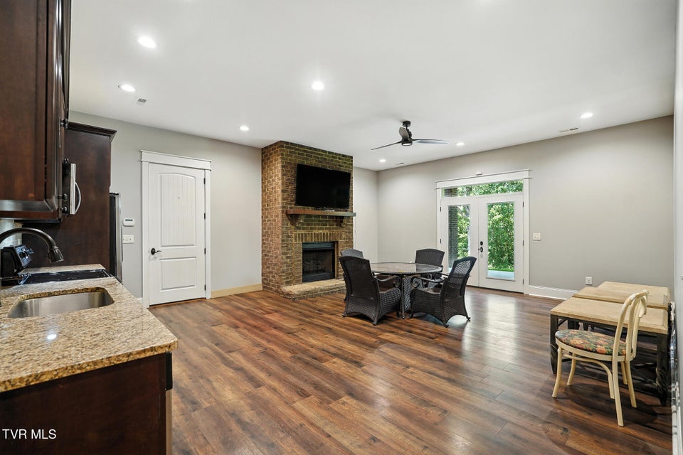 Photo #55: 331 Telford Road
