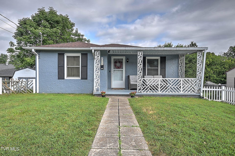 Photo #2: 2314 Bay Street