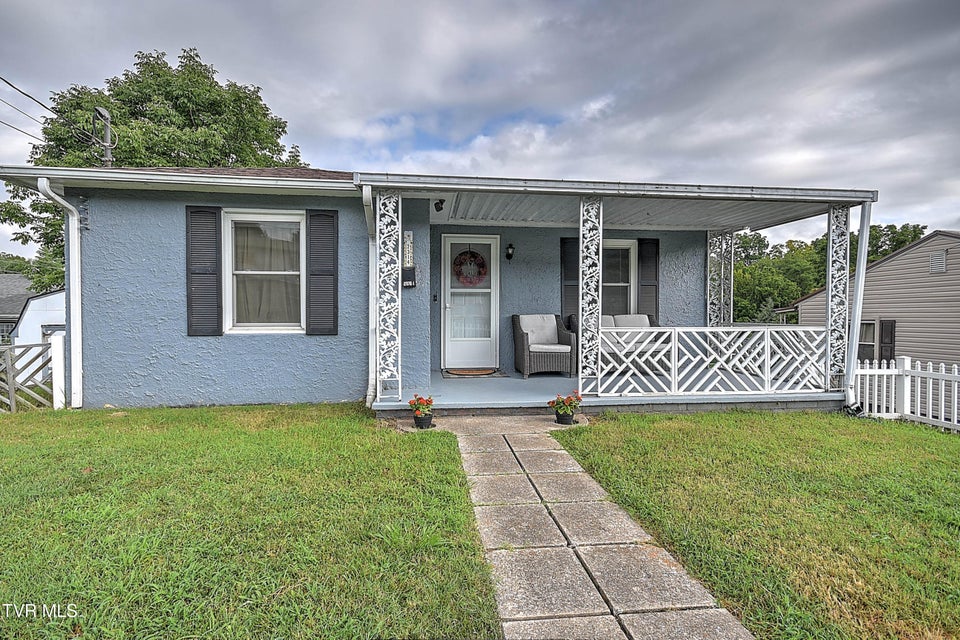 Photo #4: 2314 Bay Street