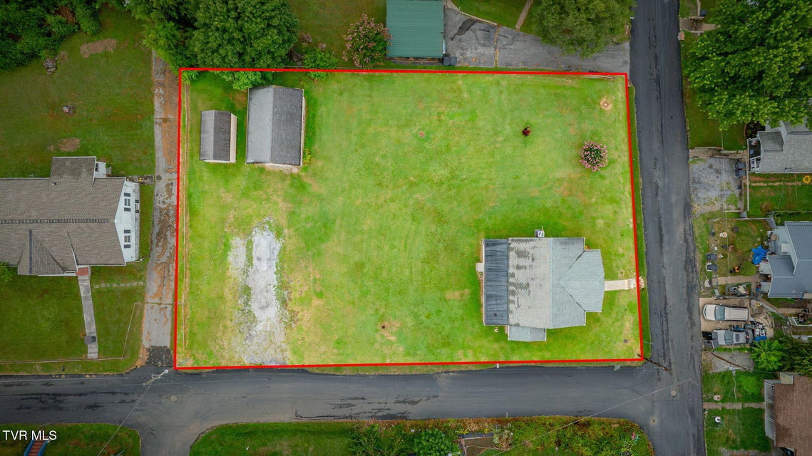 Photo #2: 344 Lynn Avenue