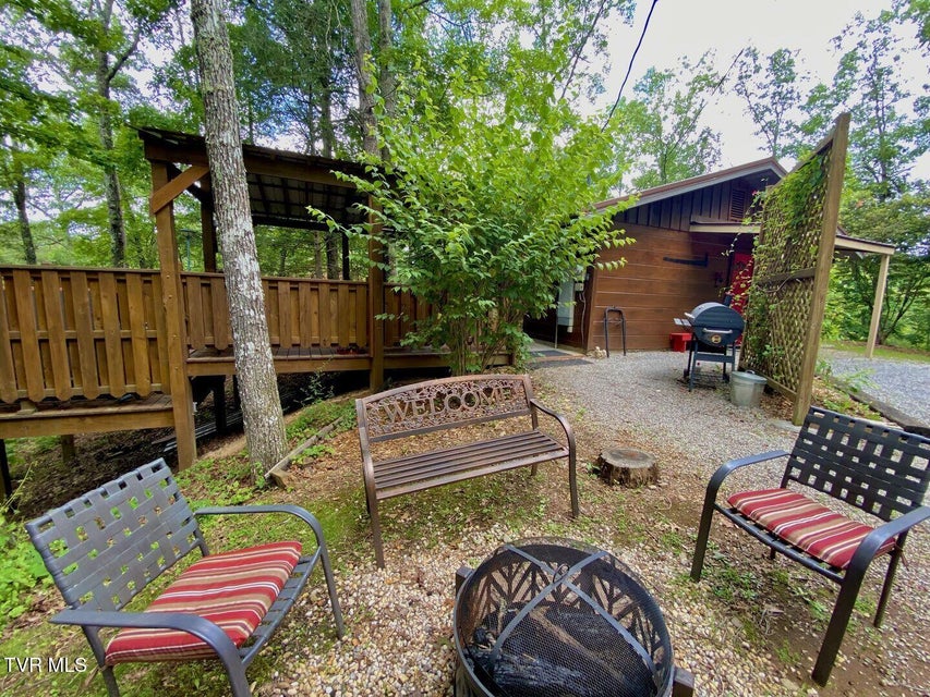 Photo #6: 2025 Ridgecrest Loop Lane