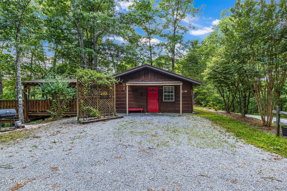Photo #2: 2025 Ridgecrest Loop Lane