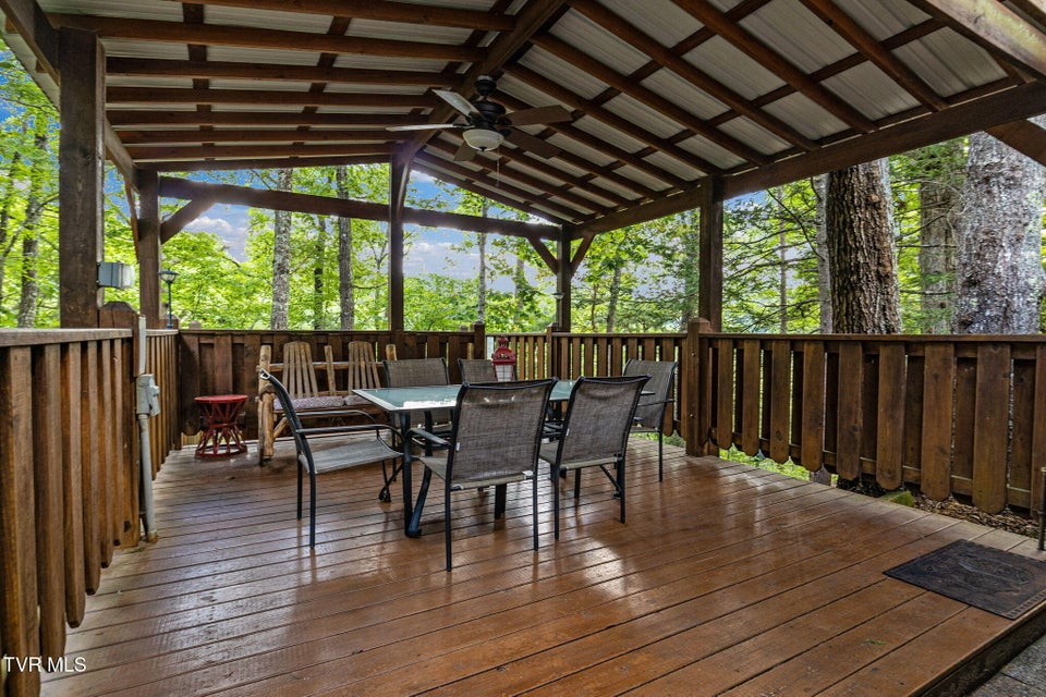 Photo #14: 2025 Ridgecrest Loop Lane