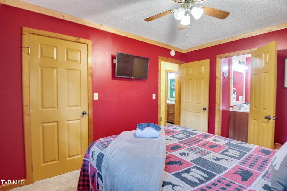 Photo #22: 2025 Ridgecrest Loop Lane