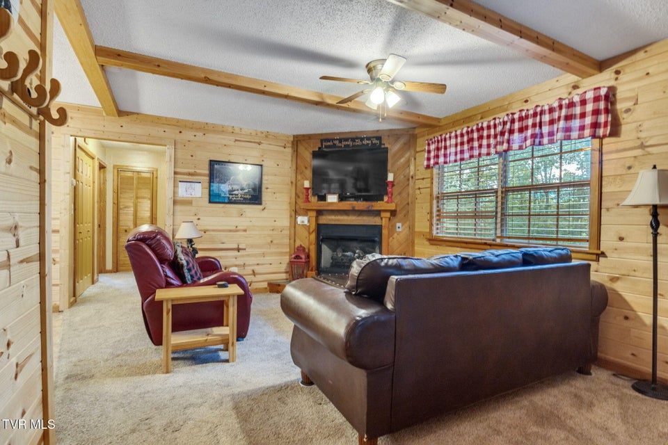 Photo #16: 2025 Ridgecrest Loop Lane