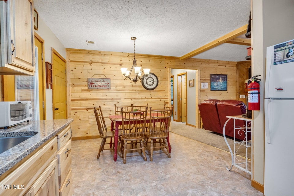 Photo #29: 2025 Ridgecrest Loop Lane