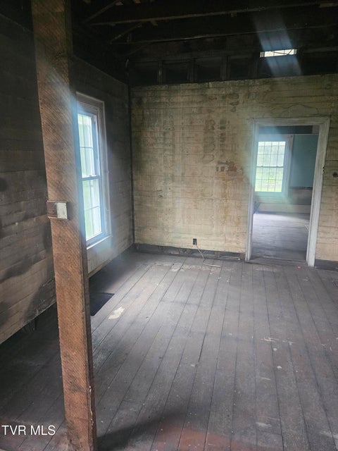 Photo #21: 477 Red Oak Ridge Road