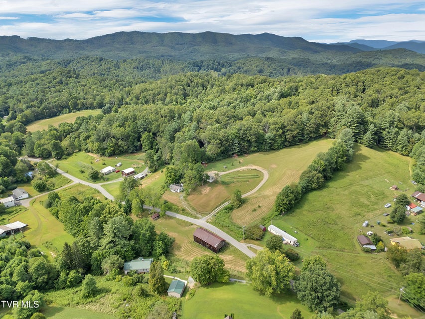 Photo #6: 874 Fairview Road
